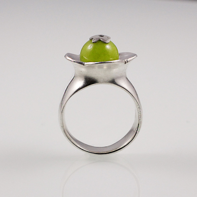 Schmuck von der Bey, Blütenring Apfelgrün, 935 Silber, Jade