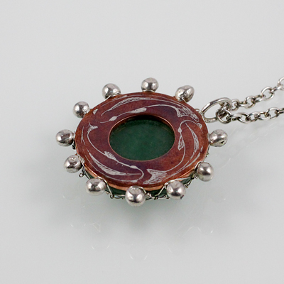 Schmuck von der Bey, Amulett mit Fischen, 935 Silber, Kupfer, Aventurin