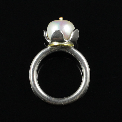 Schmuck von der Bey, Ring Mistelbeere, 935 Silber, 750 Gelbgold, Zuchtperle
